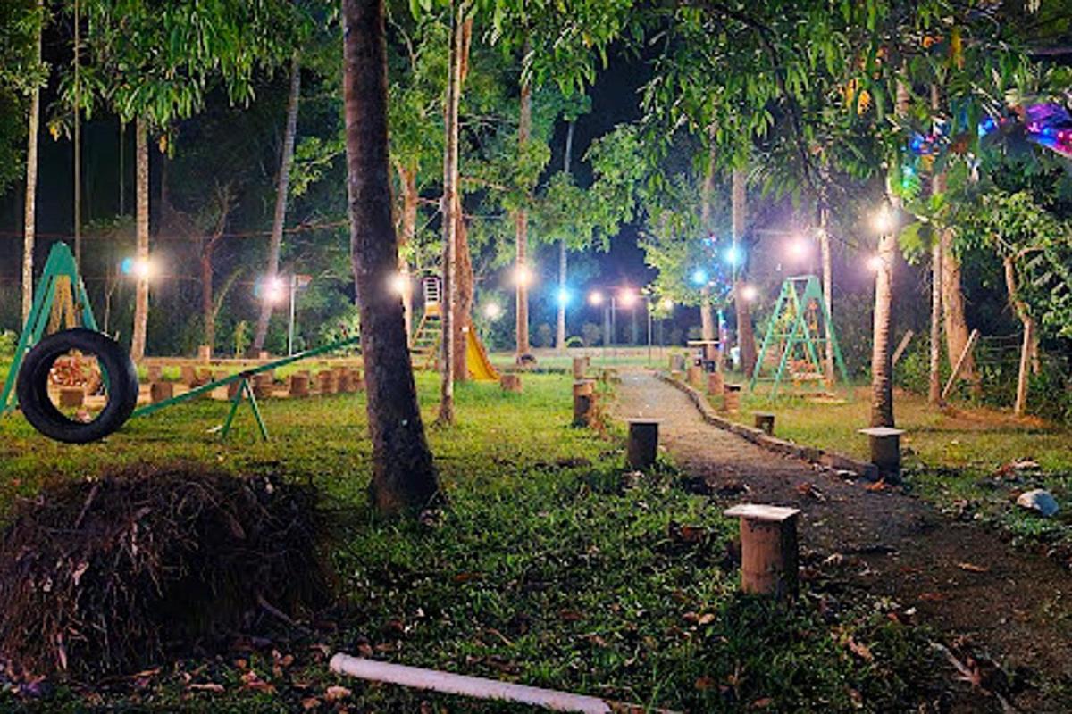 Paddyfield Inn マナンタバディー エクステリア 写真