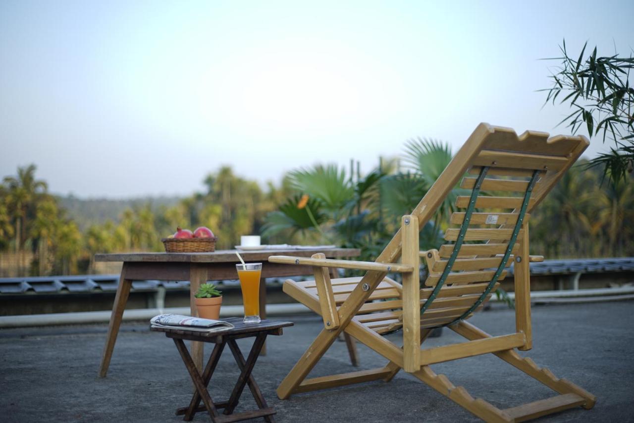 Paddyfield Inn マナンタバディー エクステリア 写真